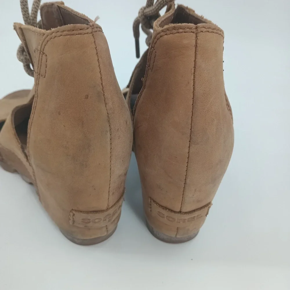 Sorel Joanie ll Lace Tan up Leather Wedge Sandals Open Toe NL2914-224 Sz 8.5